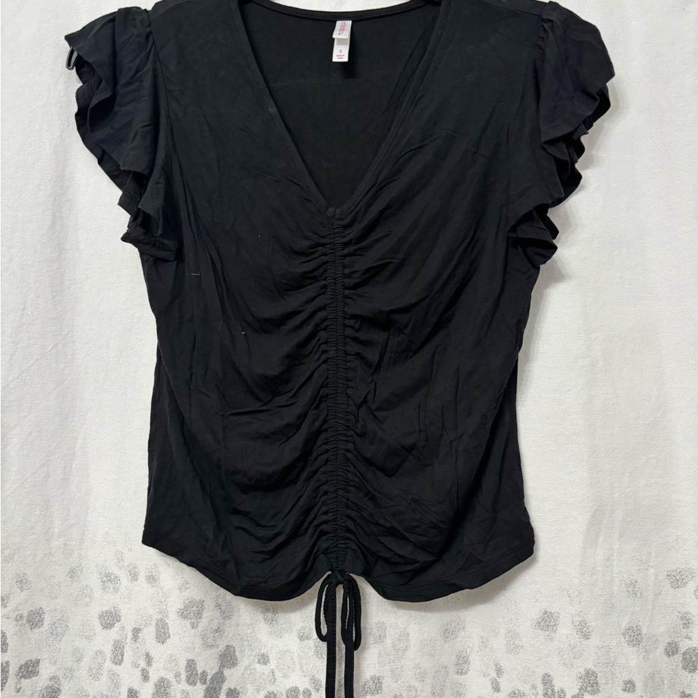 Xhilaration Black Ruched Cap Sleeve Blouse